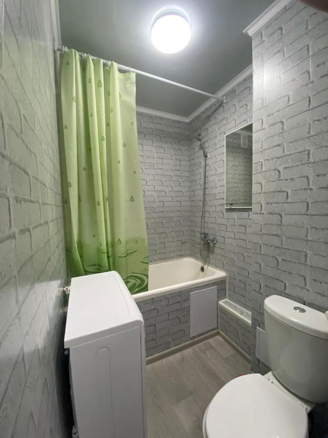 Apartamento Palitra Petropavlovsk Exterior foto