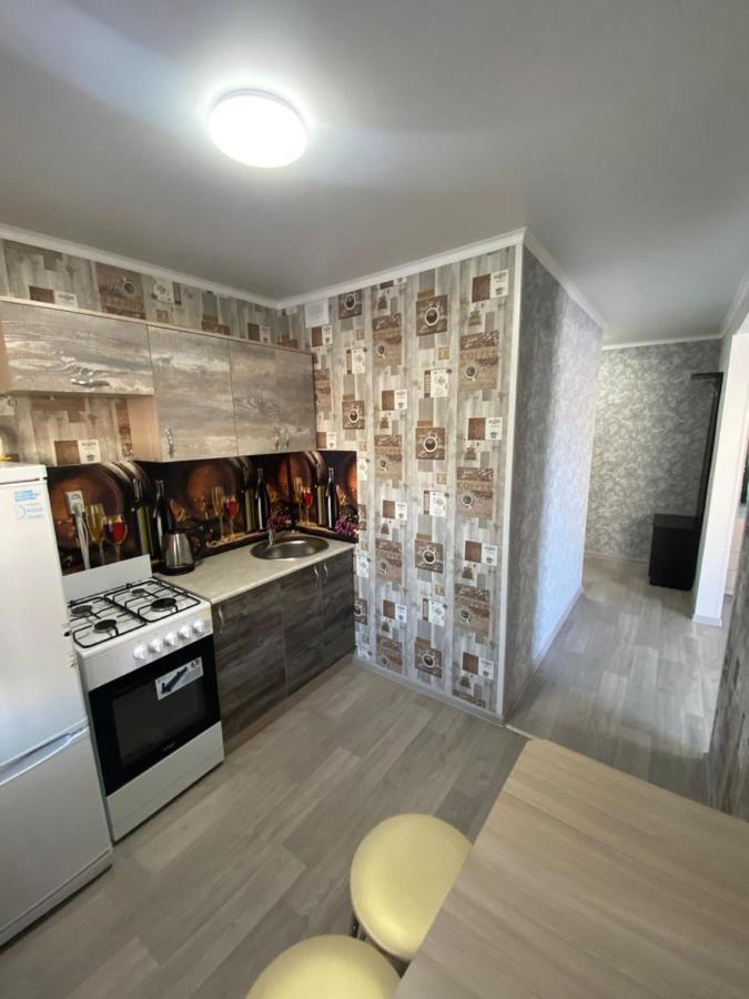 Apartamento Palitra Petropavlovsk Exterior foto