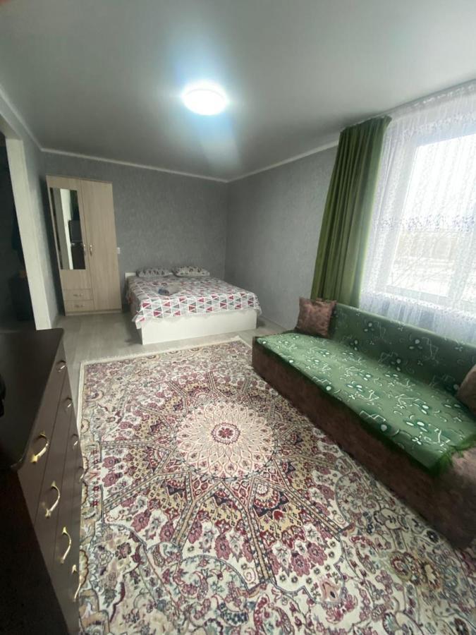 Apartamento Palitra Petropavlovsk Exterior foto